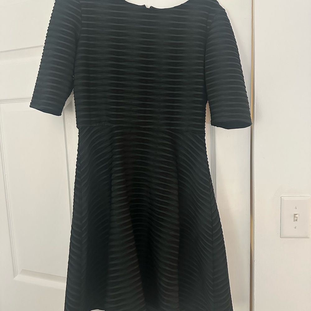 4 Work dresses size 8 (Donna Morgan, Vince Camuto, Eliza J)